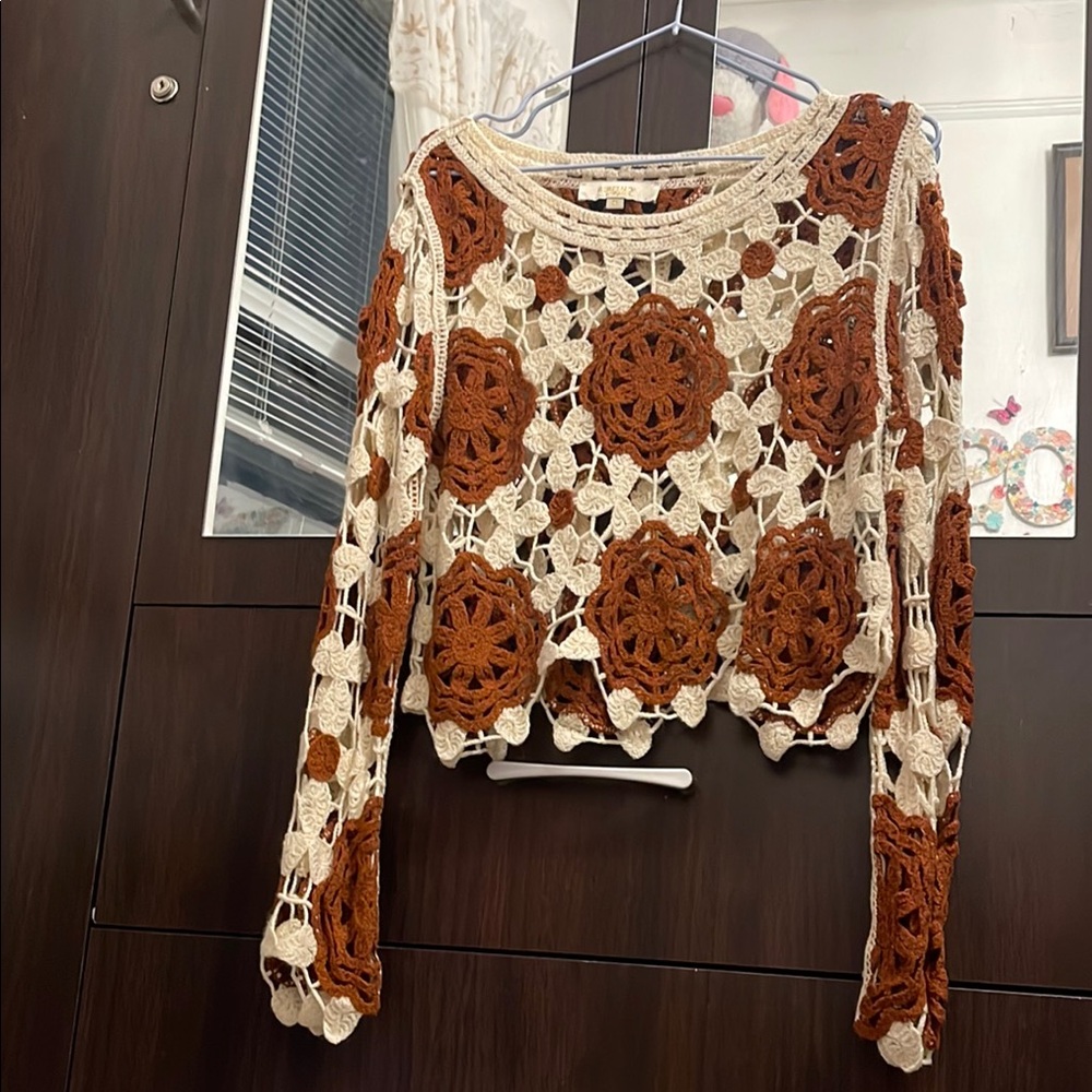 Crochet Floral Patterned Women Top - Brown and Beige
